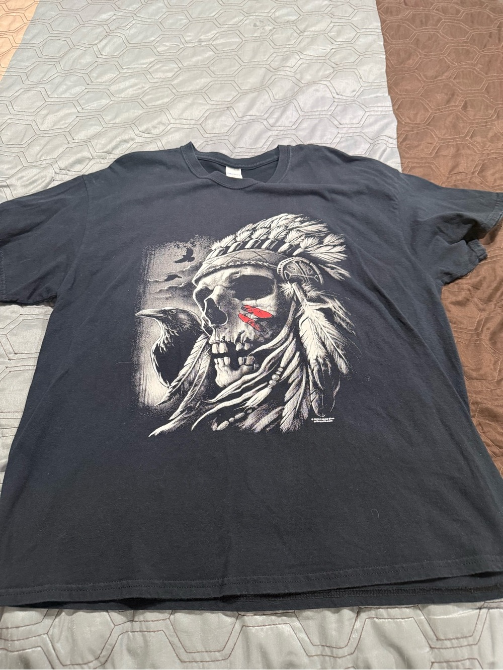 2016 Liquid Blue Skull Headdress Art T Shirt Adult Black XL Extra Large Graphic